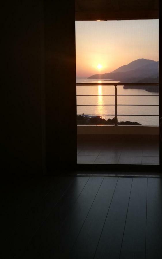 Villa Goros Himarë